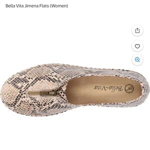 Bella Vita Women's Beige Snakeskin Loafers 8 N